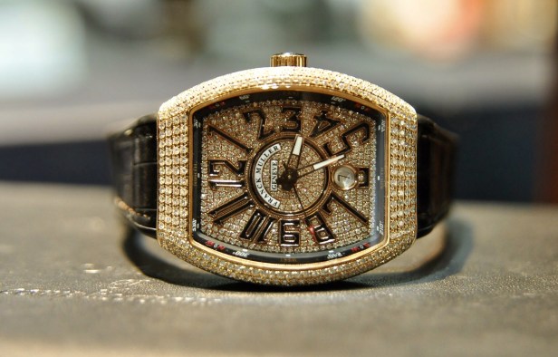 Đồng hồ Franck Muller Vanguard V41 nam vàng đính full kim cương